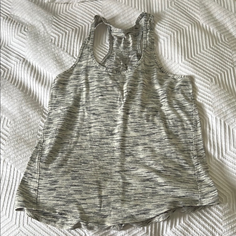 Lululemon Grey workout tank